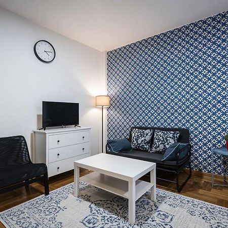 !Promo! Сentral Safe N Sound Studio-Free Private Parking-Fast Wi-Fi Novi Sad Dış mekan fotoğraf