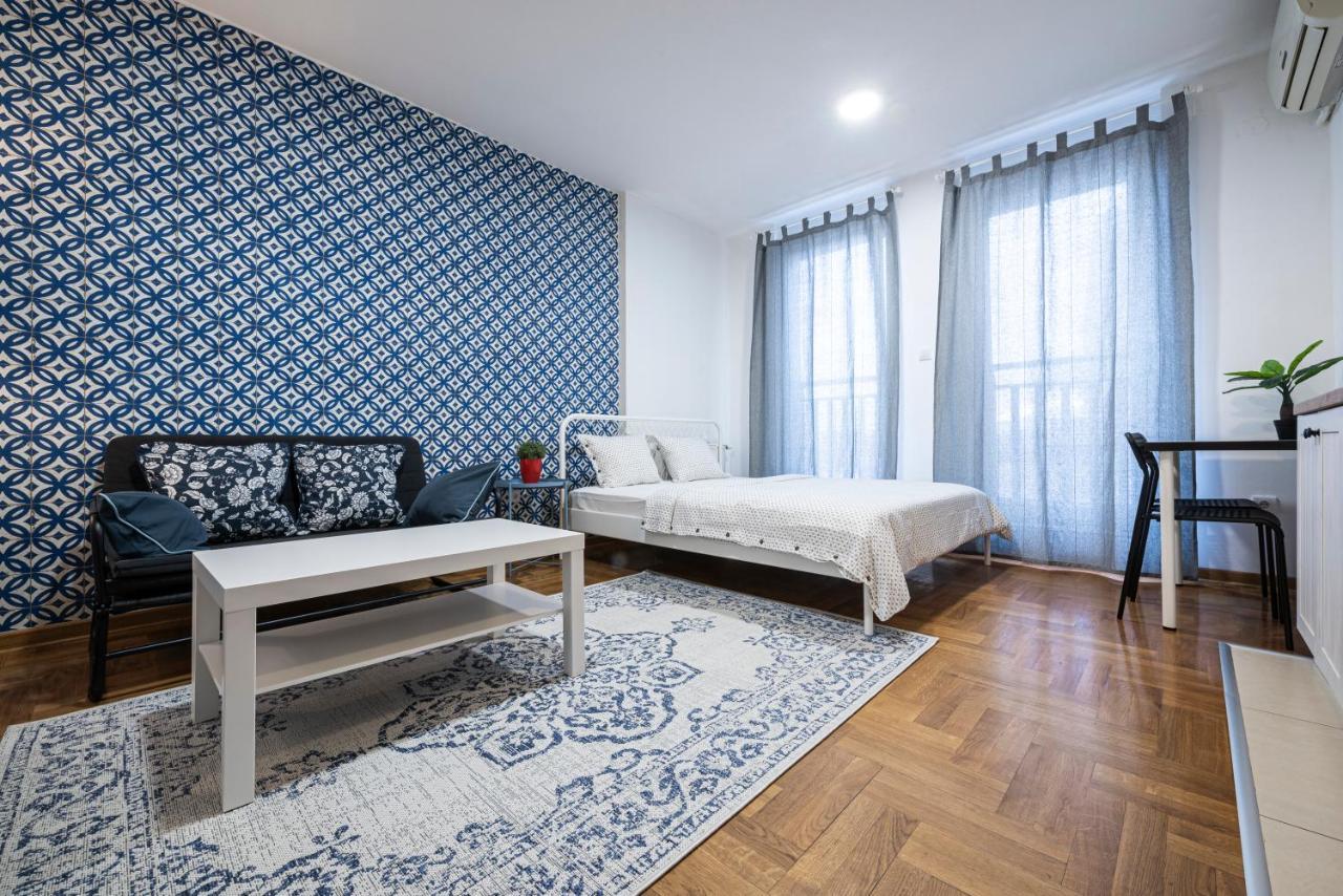 !Promo! Сentral Safe N Sound Studio-Free Private Parking-Fast Wi-Fi Novi Sad Dış mekan fotoğraf