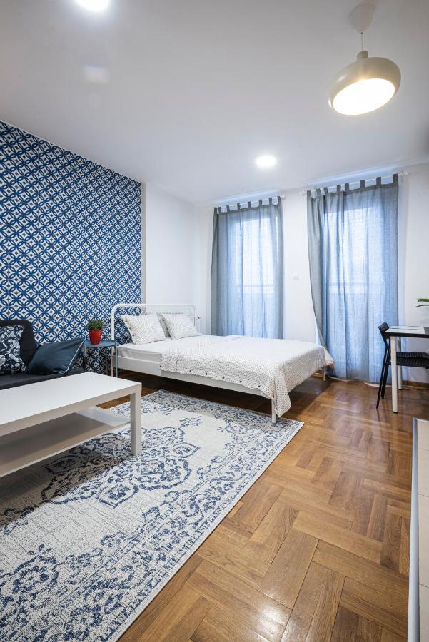 !Promo! Сentral Safe N Sound Studio-Free Private Parking-Fast Wi-Fi Novi Sad Dış mekan fotoğraf