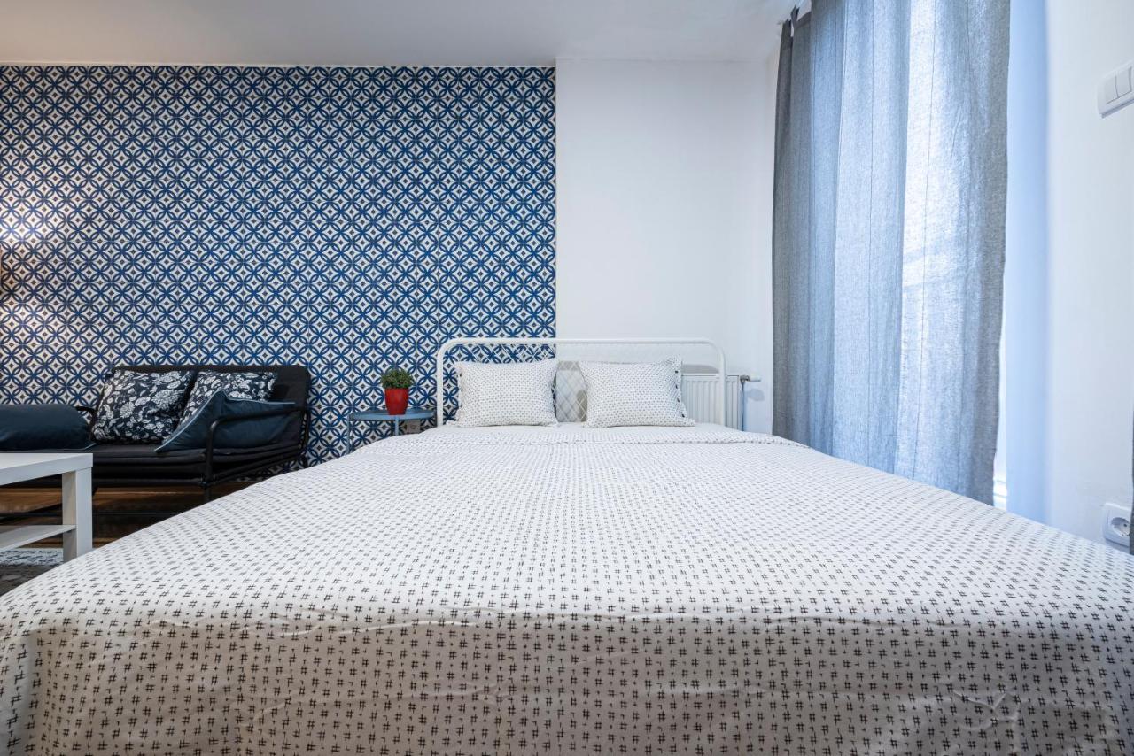 !Promo! Сentral Safe N Sound Studio-Free Private Parking-Fast Wi-Fi Novi Sad Dış mekan fotoğraf
