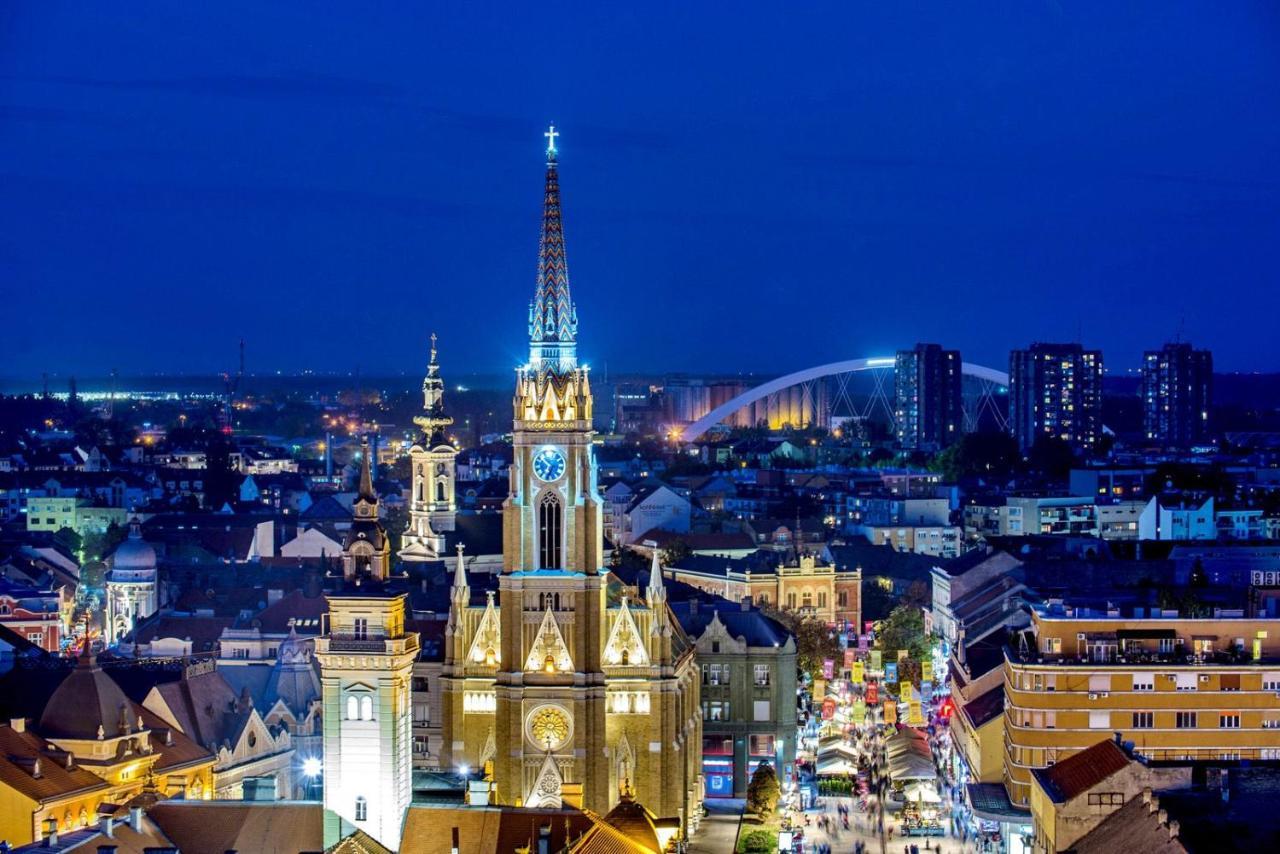 !Promo! Сentral Safe N Sound Studio-Free Private Parking-Fast Wi-Fi Novi Sad Dış mekan fotoğraf